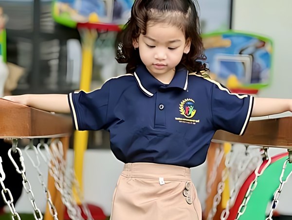 Đón tiếp khách hàng